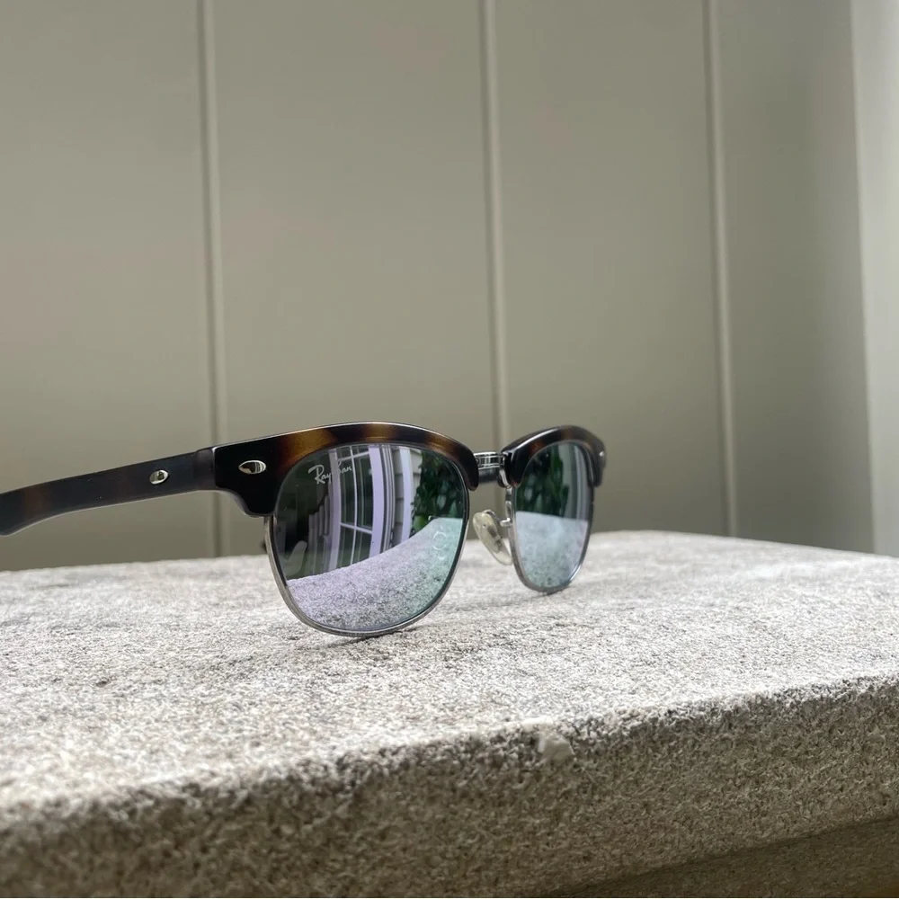 Ray-Ban Kids Clubmaster Matte Tortoise Shell Sunglasses with Mirror Lilac Lens